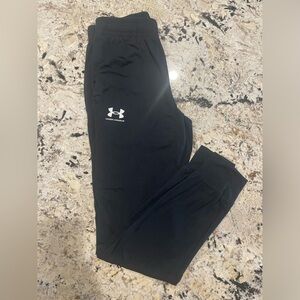 Men’s Under Armour Joggers Size M